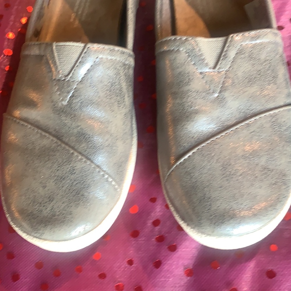 TOMS Avalon Sneaker Gunmetal Metallic Synthetic Leather